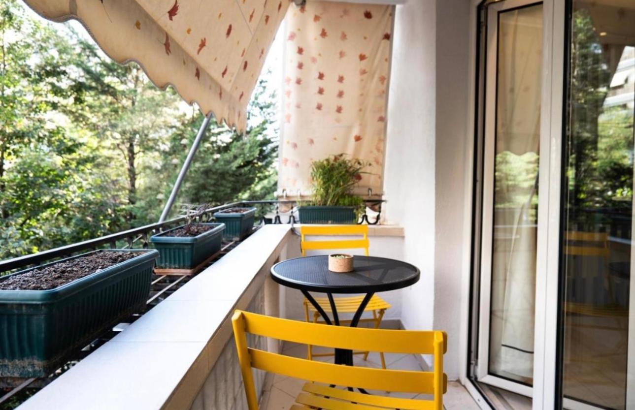 Euphoria Apartments Tirana Esterno foto