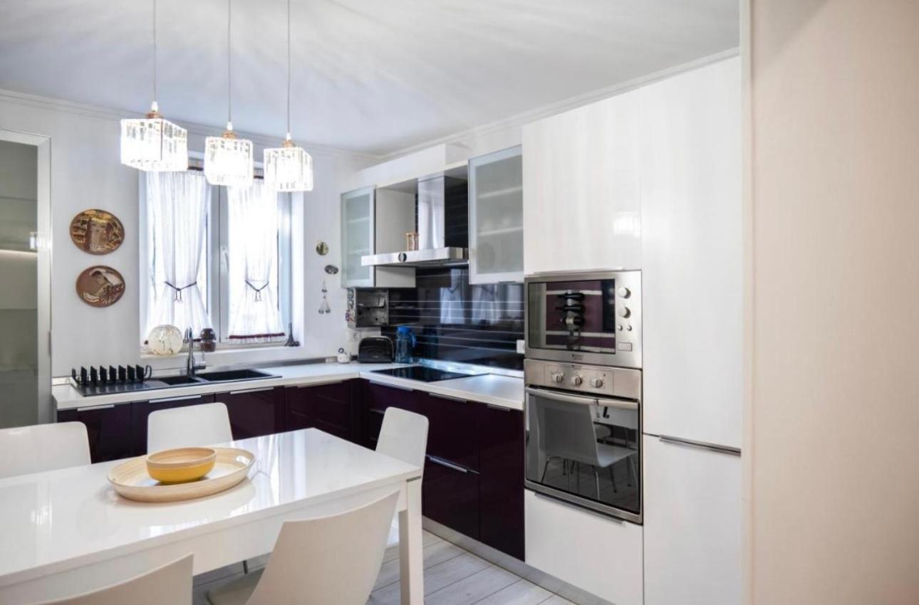 Euphoria Apartments Tirana Esterno foto